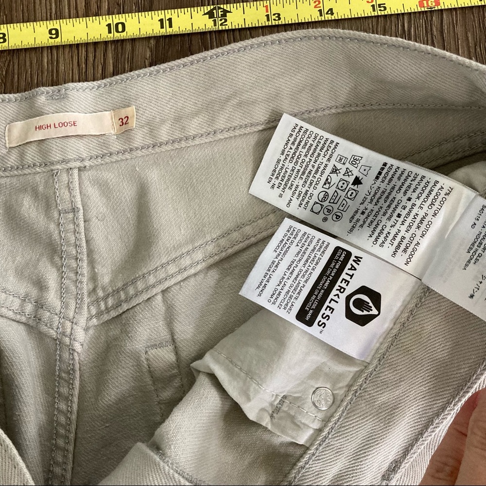 LEVI'S High Rise Loose in Mushroom Grey - Picture 13 of 16